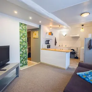  Appartement Paris Ain France